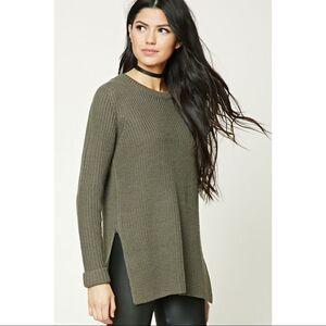 ✨ vented-hem boxy sweater✨